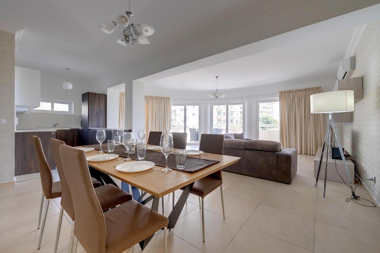 Seafront Lux Apart Inc Pool, Upmarket Area Sliema Ngoại thất bức ảnh